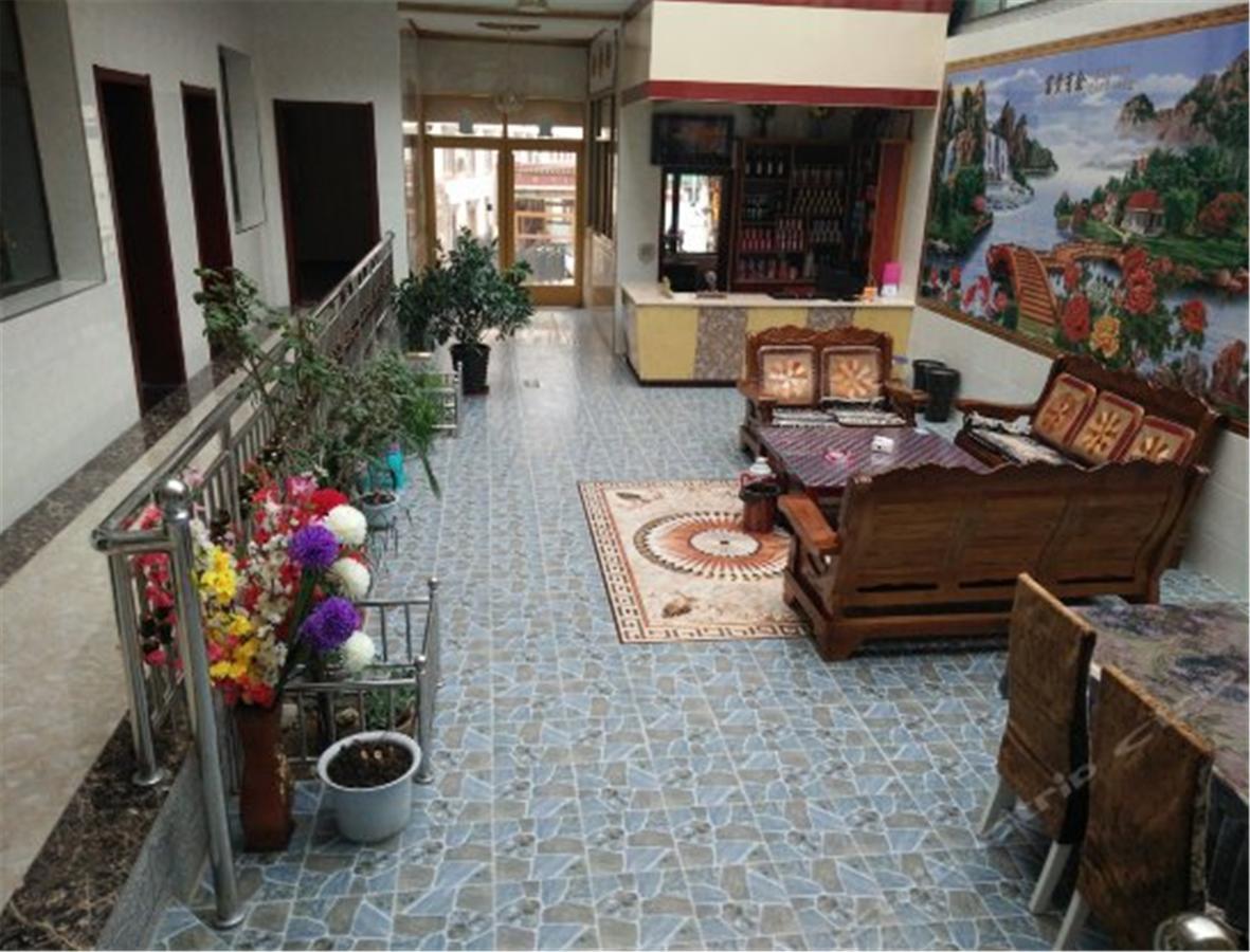 Xiahe Labrang Sheng Di Zang Zhuang Hotel 平遥 外观 照片
