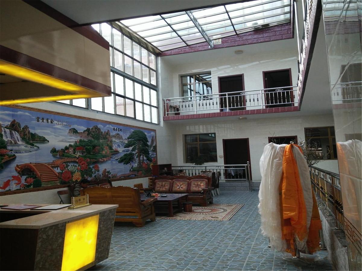 Xiahe Labrang Sheng Di Zang Zhuang Hotel 平遥 外观 照片
