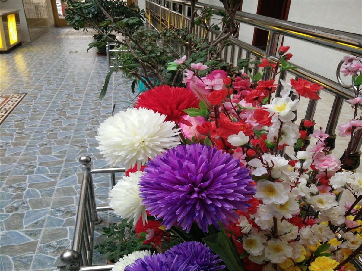 Xiahe Labrang Sheng Di Zang Zhuang Hotel 平遥 外观 照片